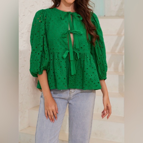 kirundo Tops - Kirundo Blouse Top Green Eyelet Bow long-sleeve textured, buttons tie-neck large